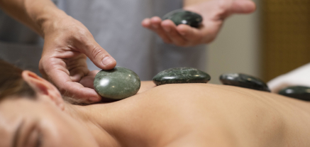 masaje relajante zaragoza piedras calientes